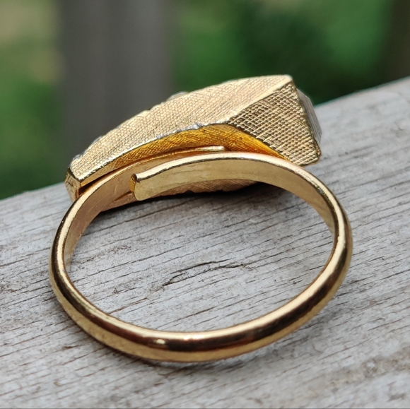 Unique vintage gold plated crystal ring - Picture 5 of 8